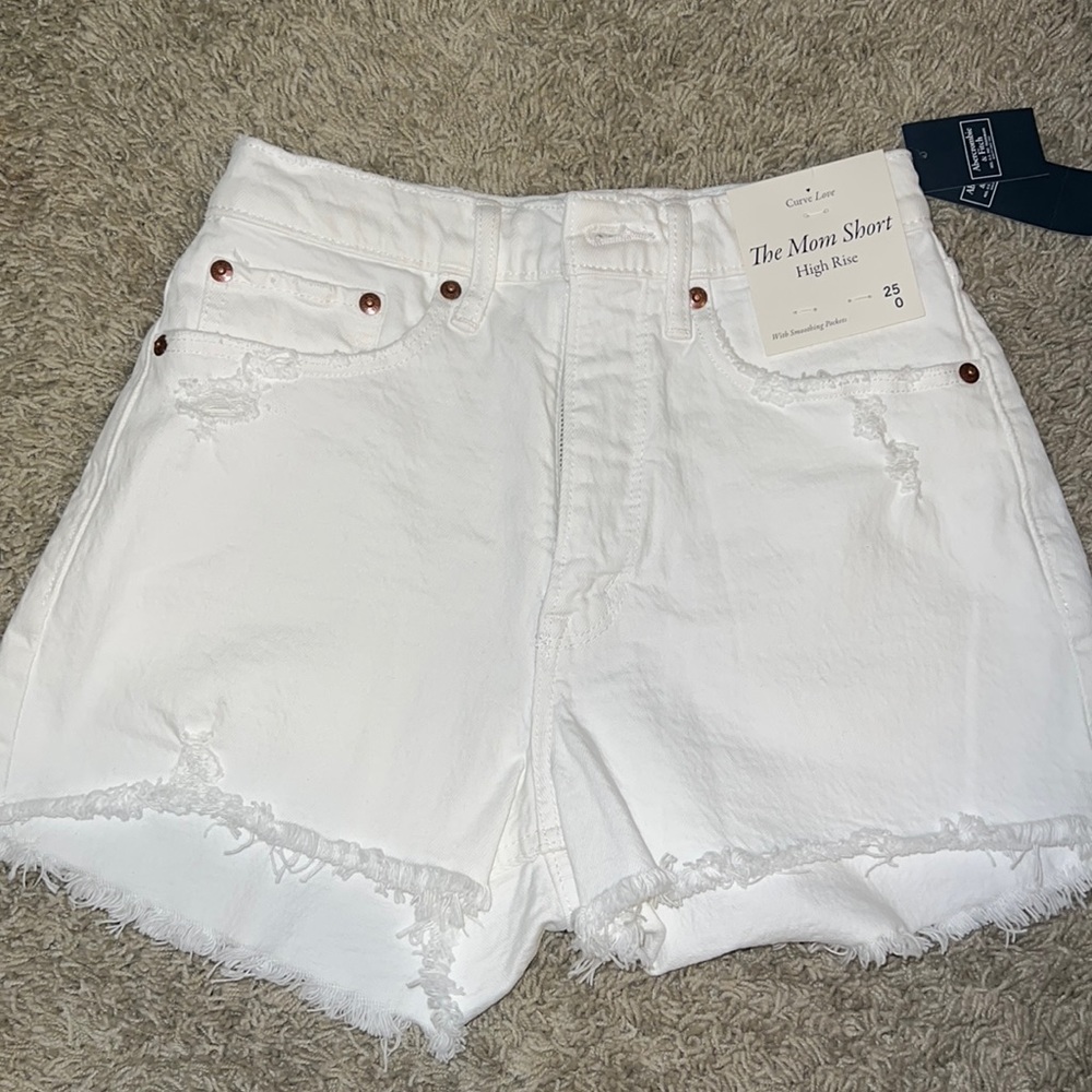 Abercrombie mom shorts
